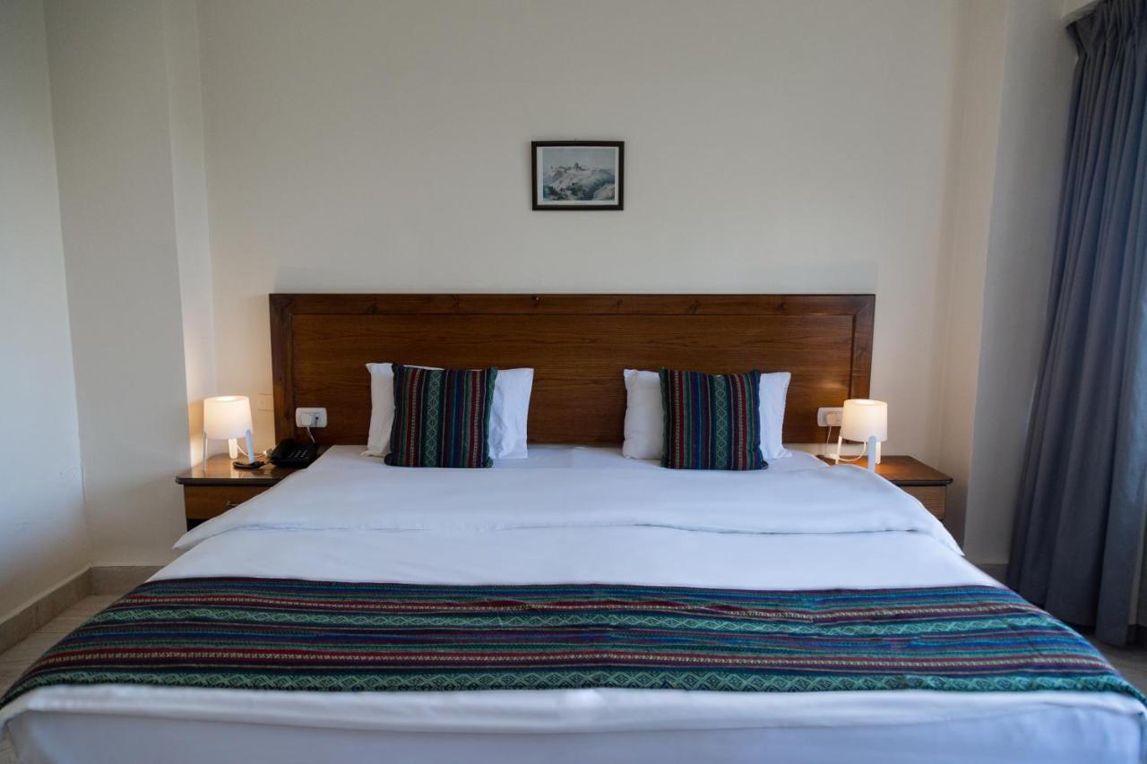 Antika Amman Hotel Экстерьер фото