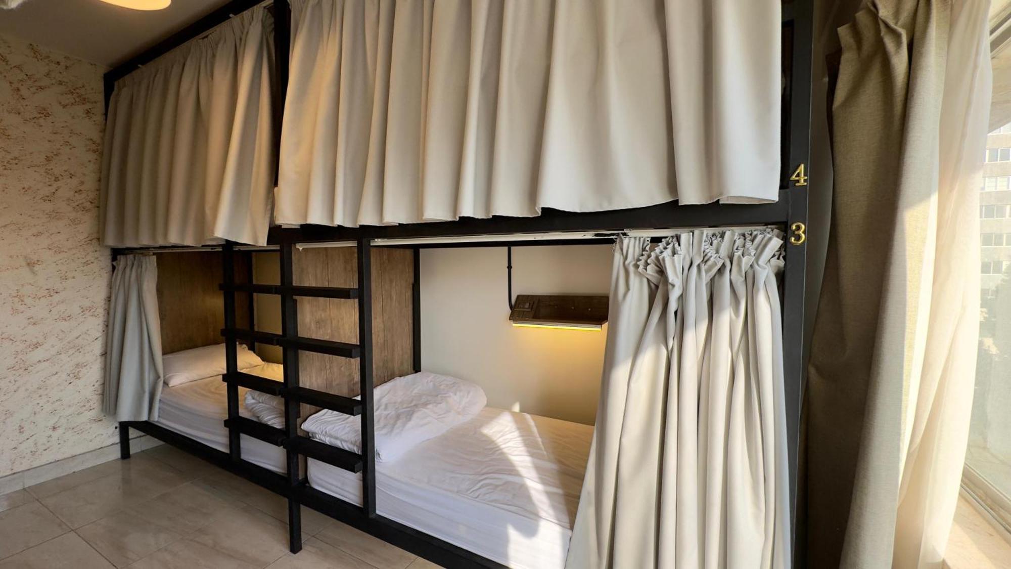 Antika Amman Hotel Экстерьер фото