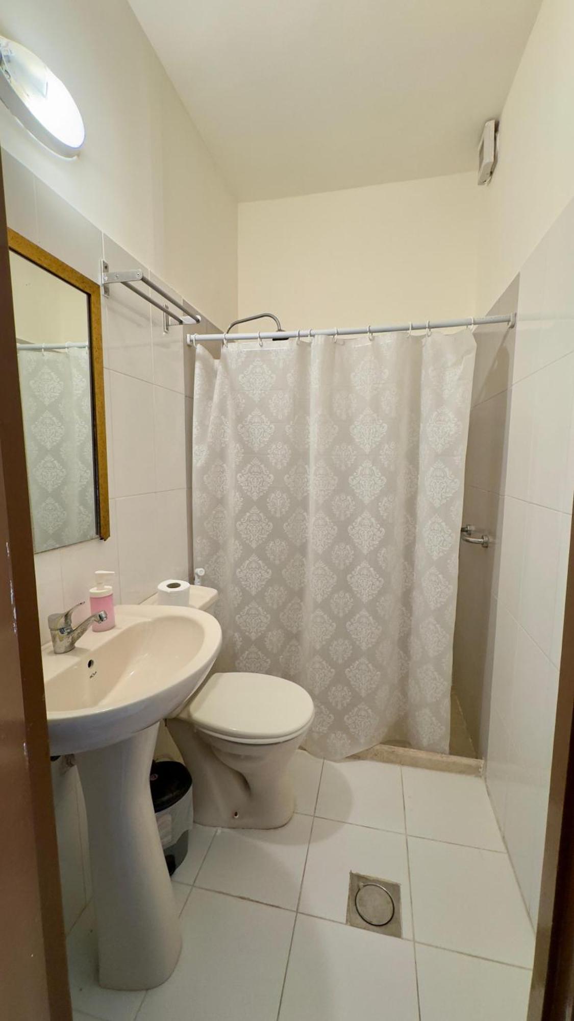 Antika Amman Hotel Экстерьер фото
